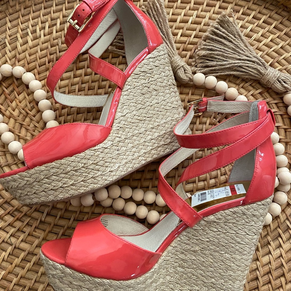 NEW Michael Kor Damita Salmon Leather Wedge Espadrille Sandals Playform - Picture 2 of 10